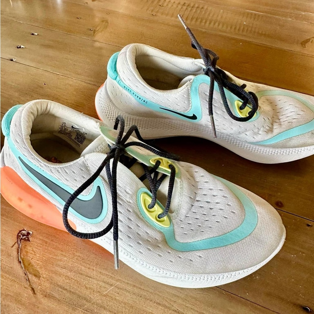 Women’s Nike running shoes
